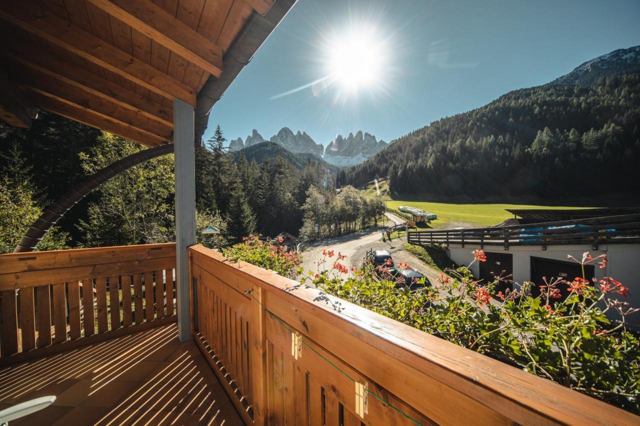 Hotel Ranuimuellerhof Funes  Esterno foto