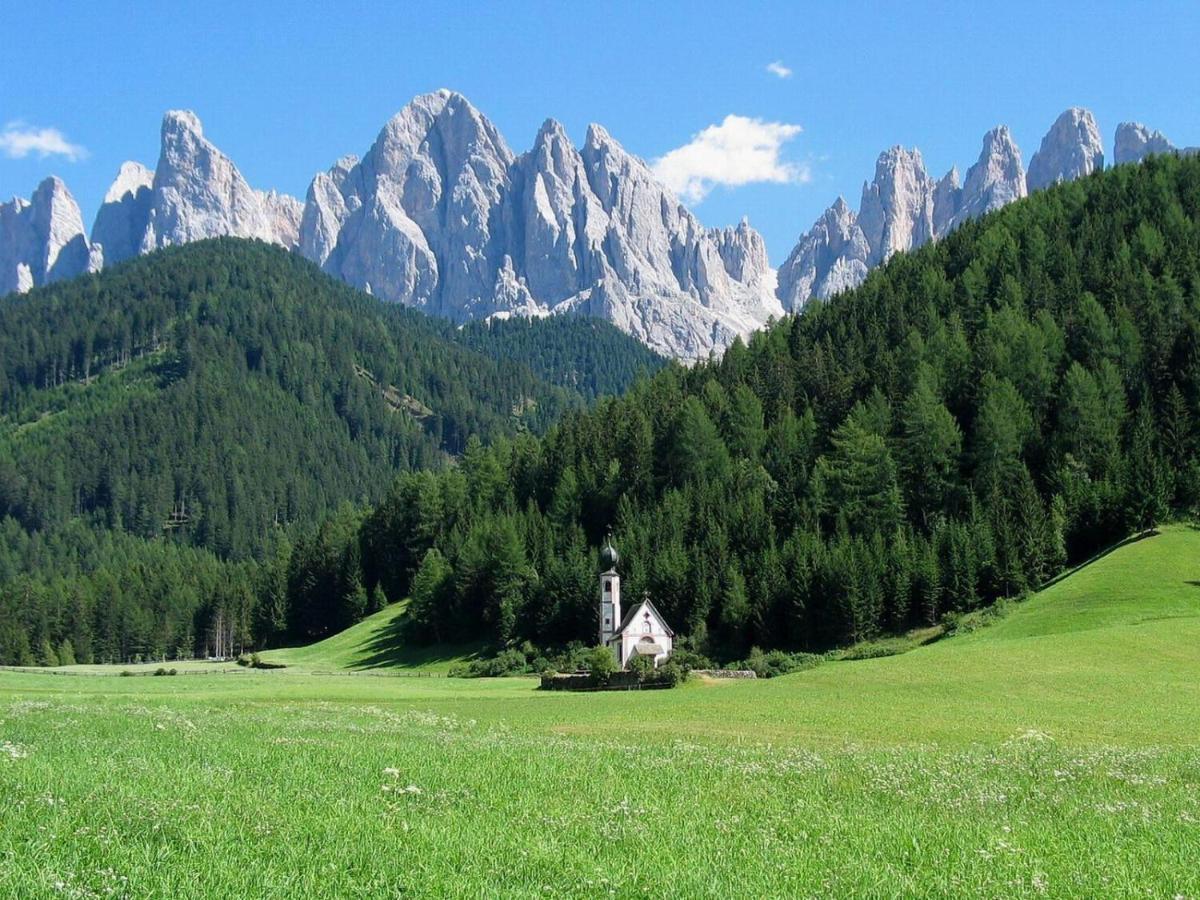 Hotel Ranuimuellerhof Funes  Esterno foto
