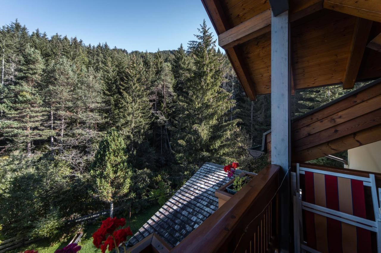 Hotel Ranuimuellerhof Funes  Esterno foto